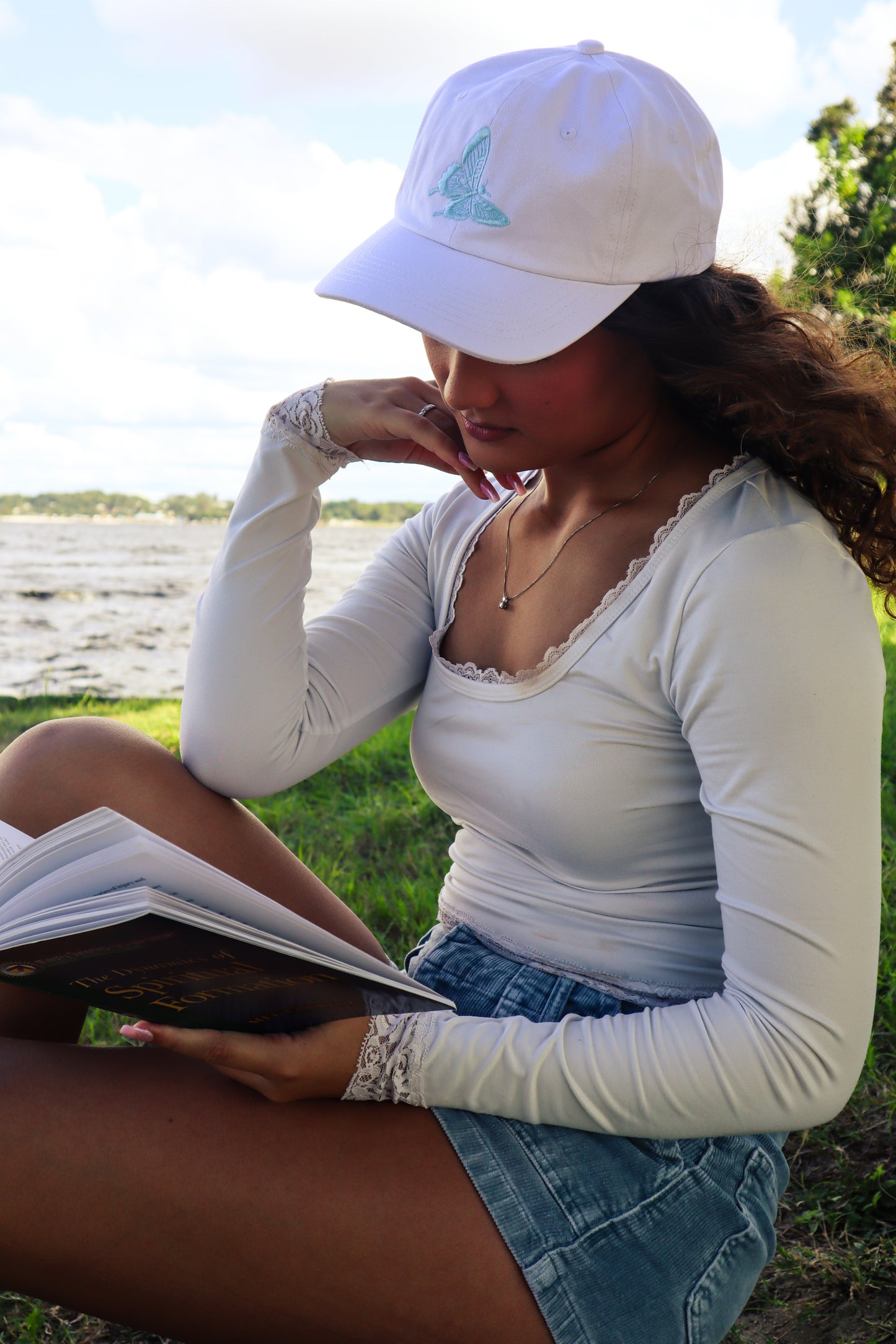 BE FREE Butterfly Dad Hat | White (Limited Edition)